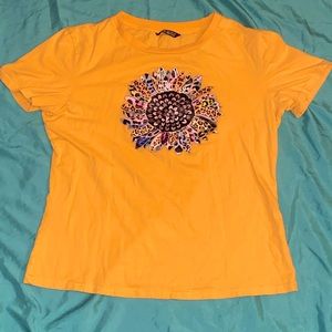 flower yellow shirt